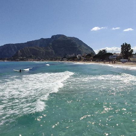 La Casetta Di Rosario Mondello Palermo Exteriör bild